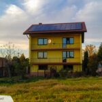 realizacja instalacji fotowoltaiczna na dachu domu wielorodzinnego w Sosnowicu