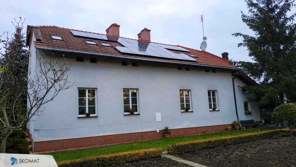 Elektrownia fotowoltaiczna Kraków na dachu domu wielorodzinnego