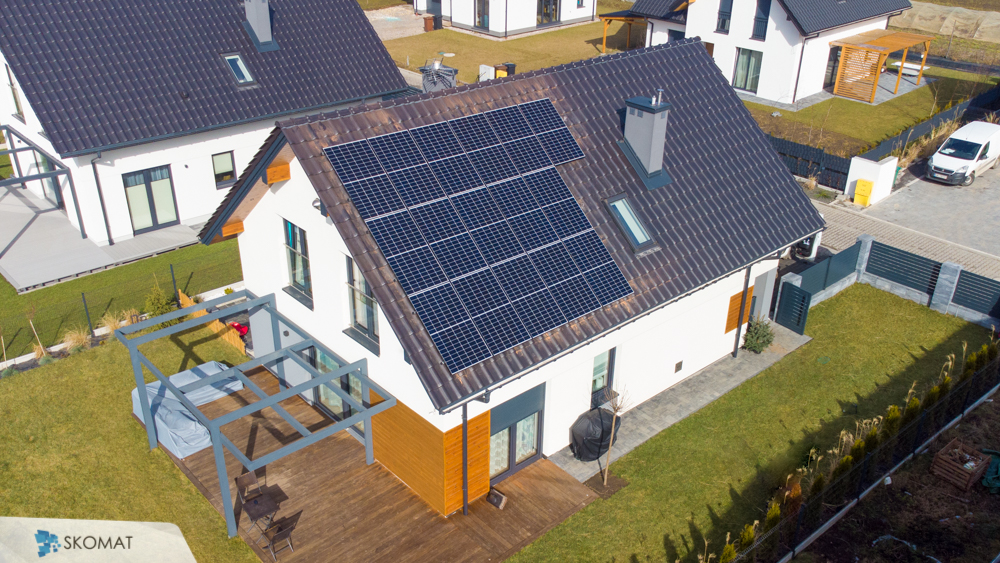 Fotowoltaika na dachu domu jednorodzinnego realizacja w Raciborowicach