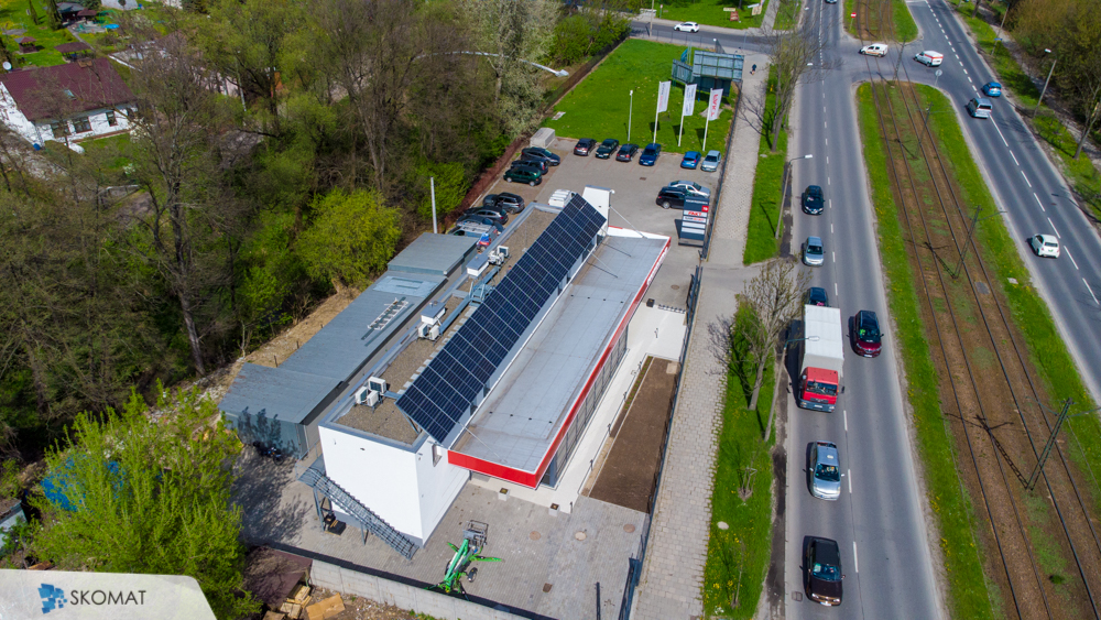 Fotowoltaika na dachu budynku przemysłowego 17,76 kWp